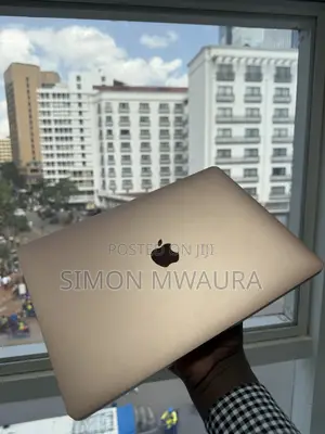 Laptop Apple MacBook Air 16GB Apple M1 SSD 256GB