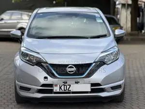 Nissan Note 1.2 Hybrid 2019 Silver