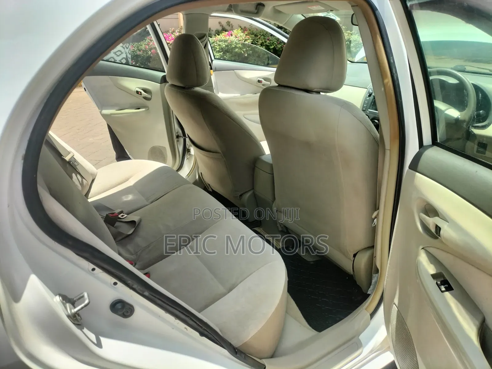 Toyota Axio 2009 White