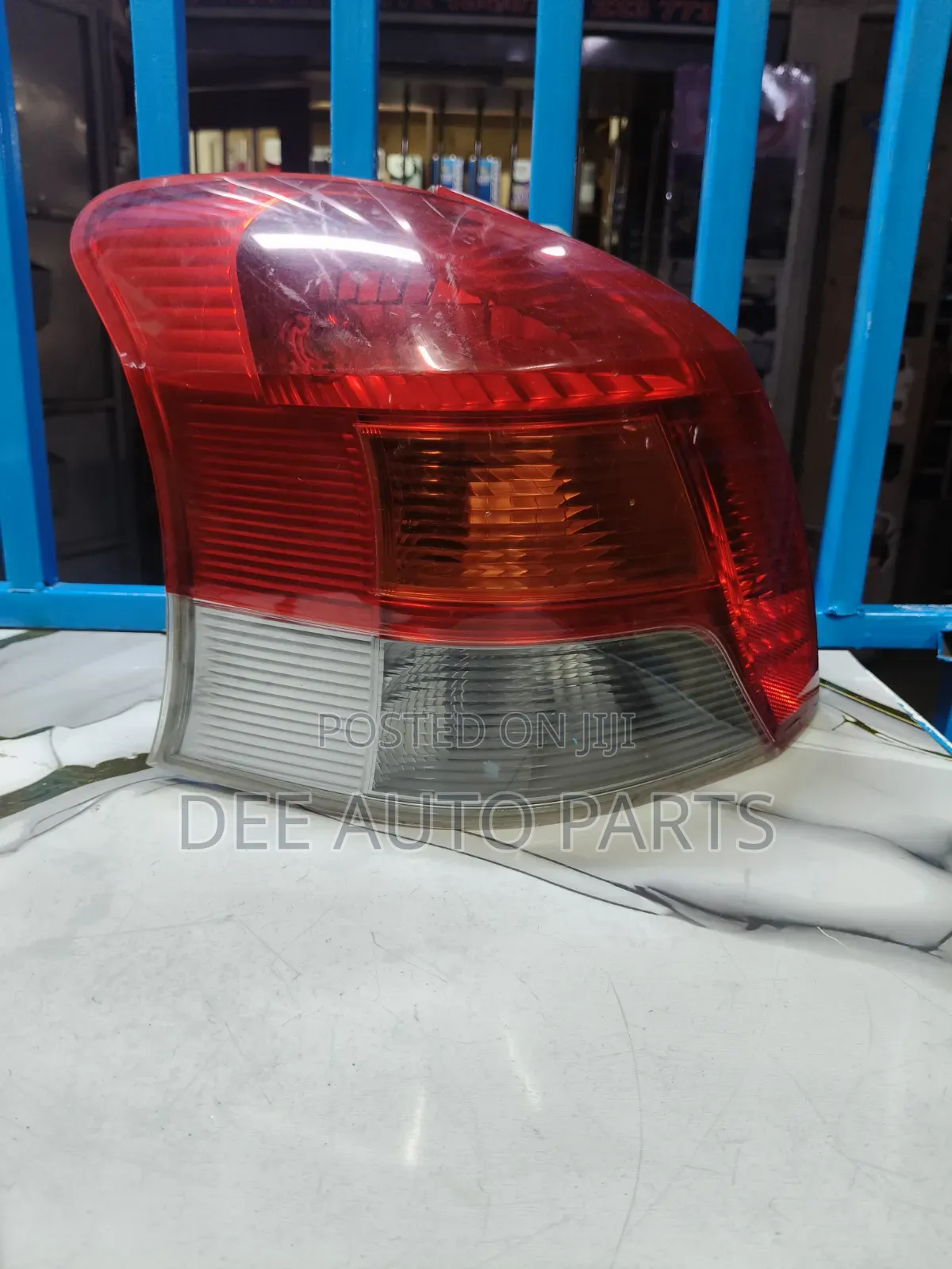 Toyota Vitz 2009 Back Light