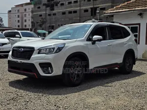 Subaru Forester 2019 Pearl