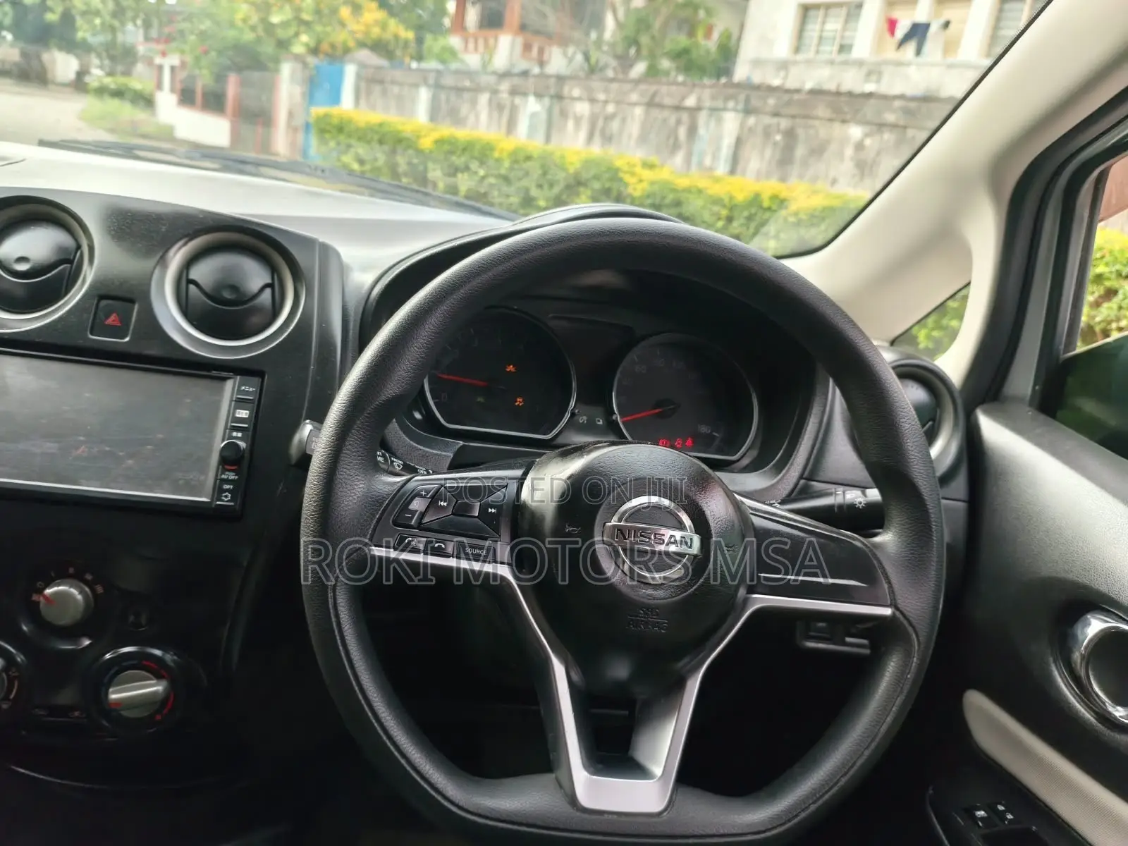 Nissan Note 2017 Silver