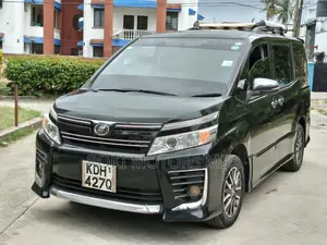 Toyota Voxy 2015 Black