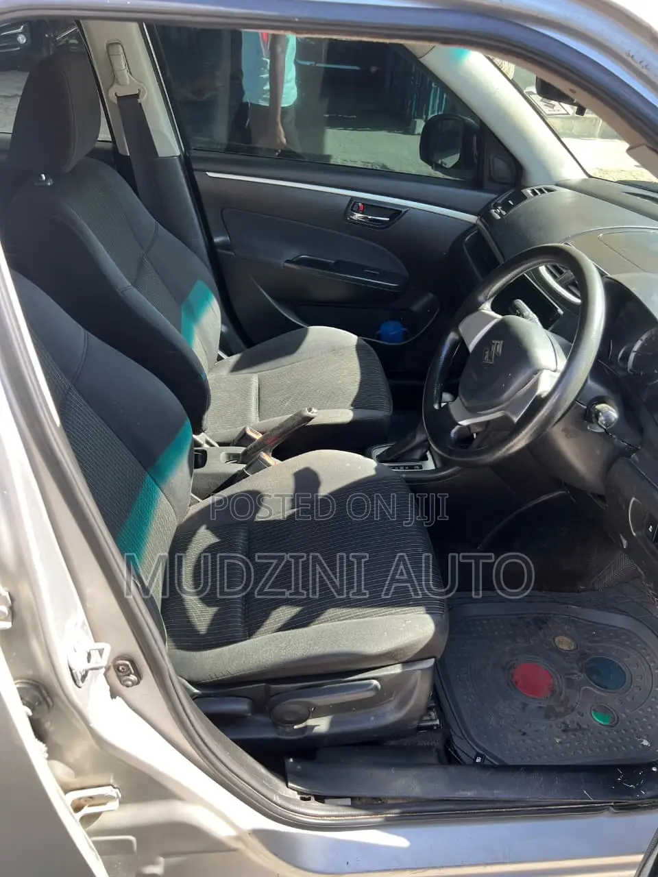 Suzuki Swift 2014 Silver