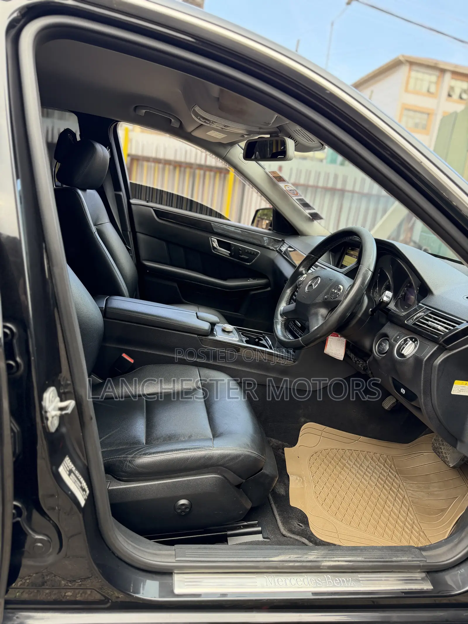 Mercedes-Benz E300 2011 Black