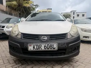 Nissan Advan 2016 White