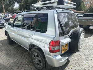 Mitsubishi Pajero 2004 Silver