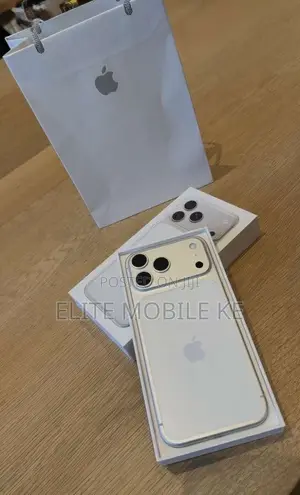 New Apple iPhone 17 Pro Max 256 GB Silver
