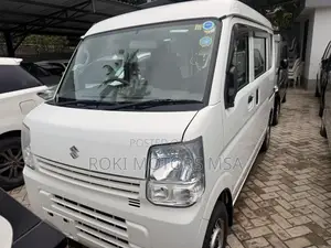 Suzuki Every Wagon 2018 White