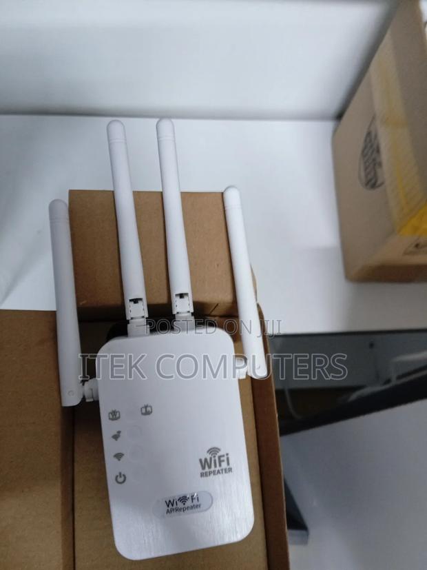 300Mbps WiFi Extender for Smooth Home Streaming and Browsing - main view