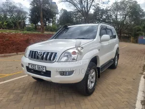Toyota Land Cruiser Prado 2005 White