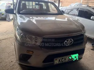 Toyota Hilux 2019 Brown