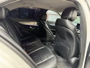 Mercedes-Benz E220 2018 White