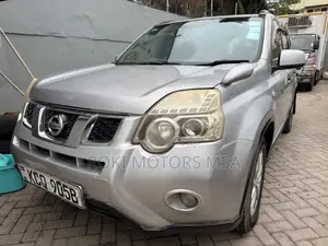 Nissan X-Trail 2013 Silver