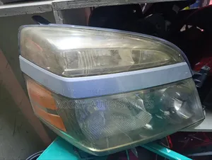 Voxy 2003 Headlight Non Xenon