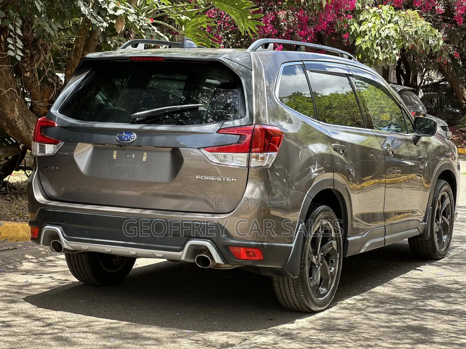 Subaru Forester Premium 2022 Gold