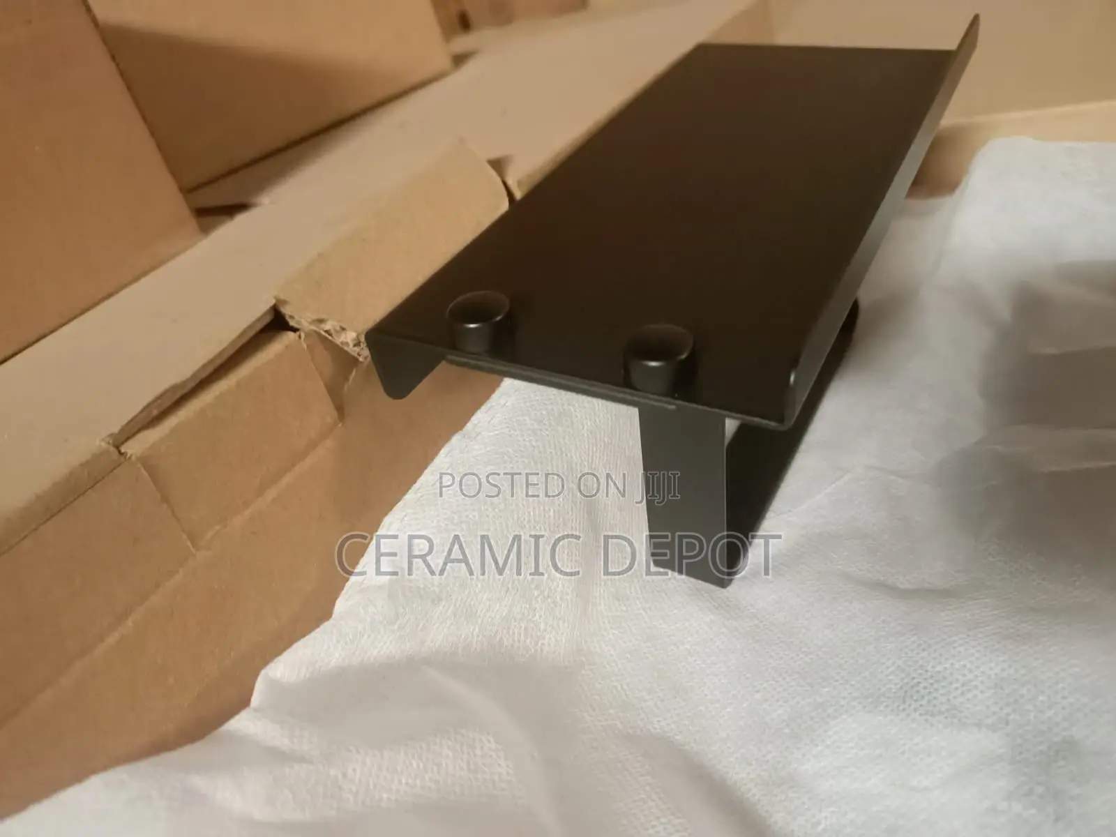 Ss Tissue Paper Handle Black With Tray