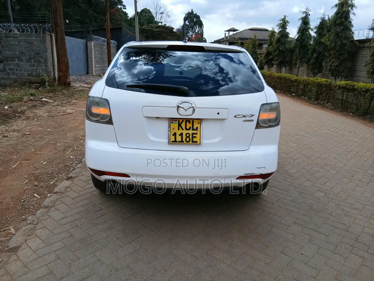 Mazda CX-7 2010 White