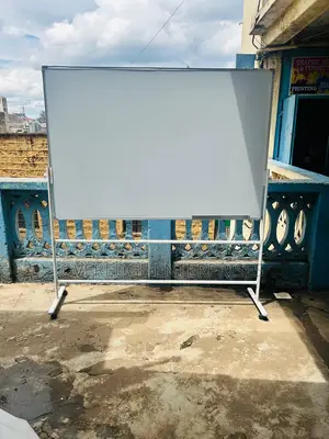 6ftx4ft Board With Stand