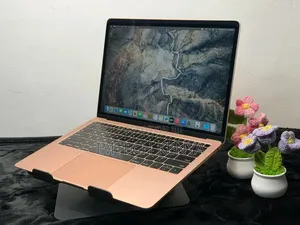 Laptop Apple MacBook Air 2018 8GB Intel Core i5 SSD 256GB