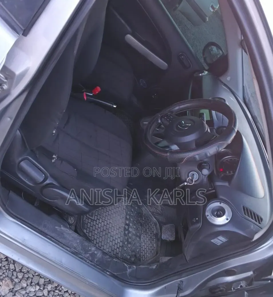 Mazda Demio 2013 Gray
