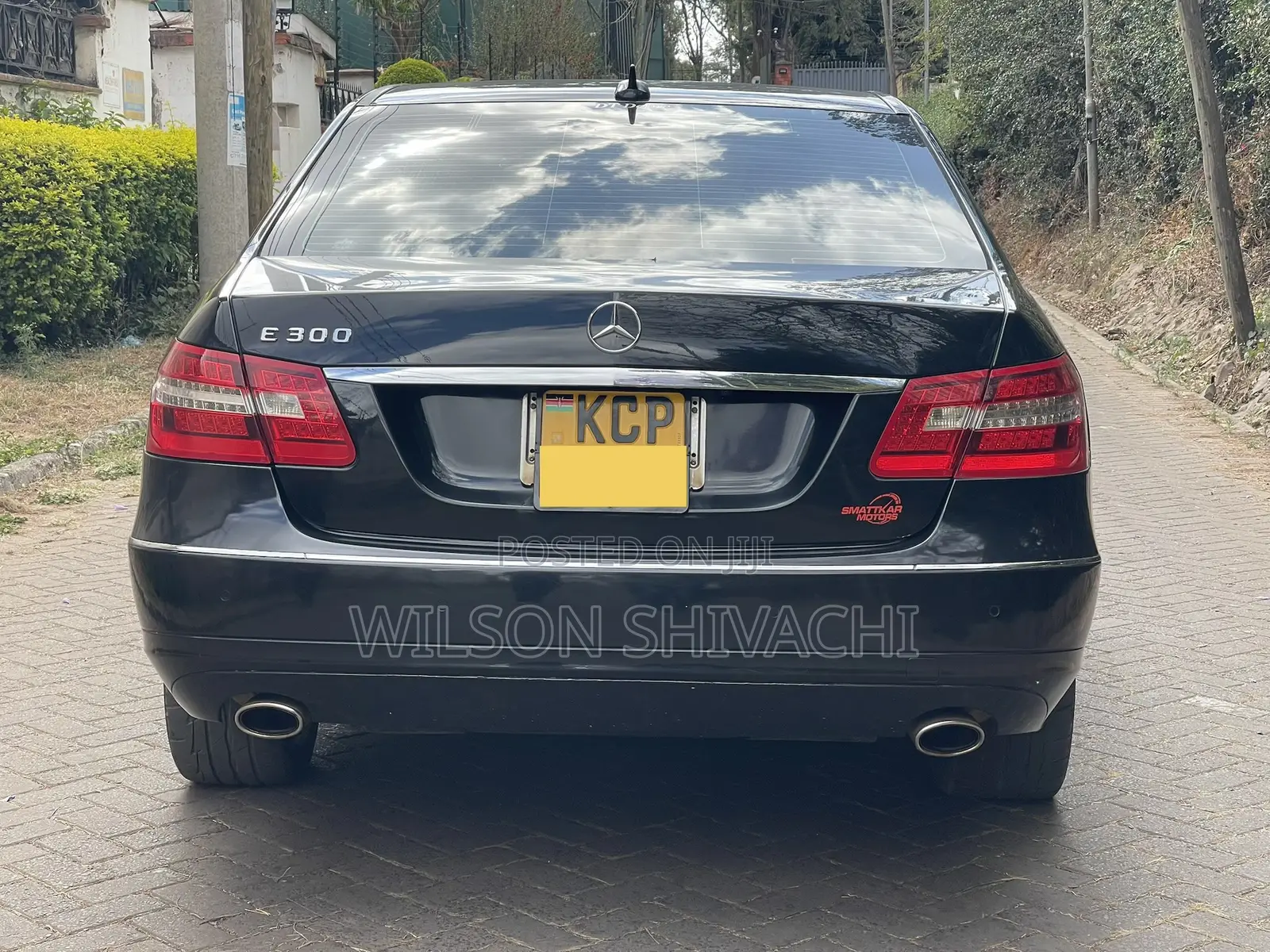 Mercedes-Benz E300 2011 Black
