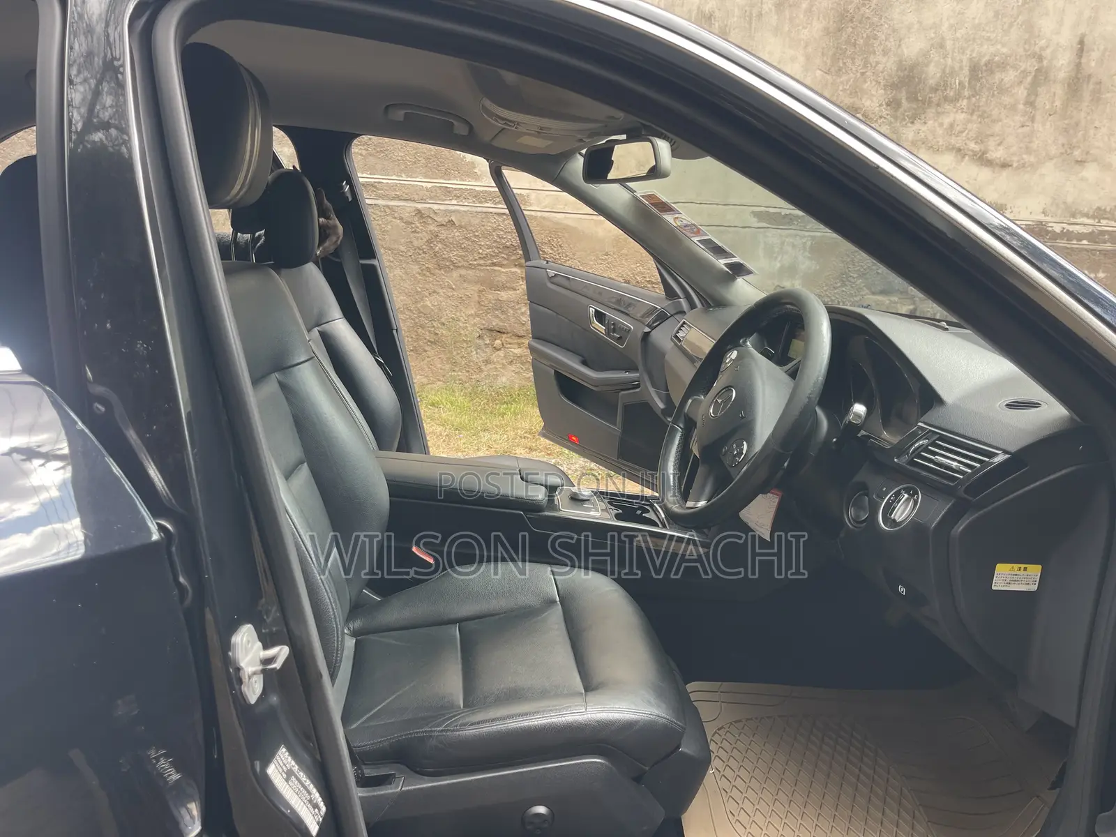 Mercedes-Benz E300 2011 Black