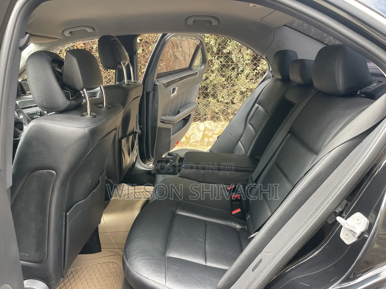 Mercedes-Benz E300 2011 Black