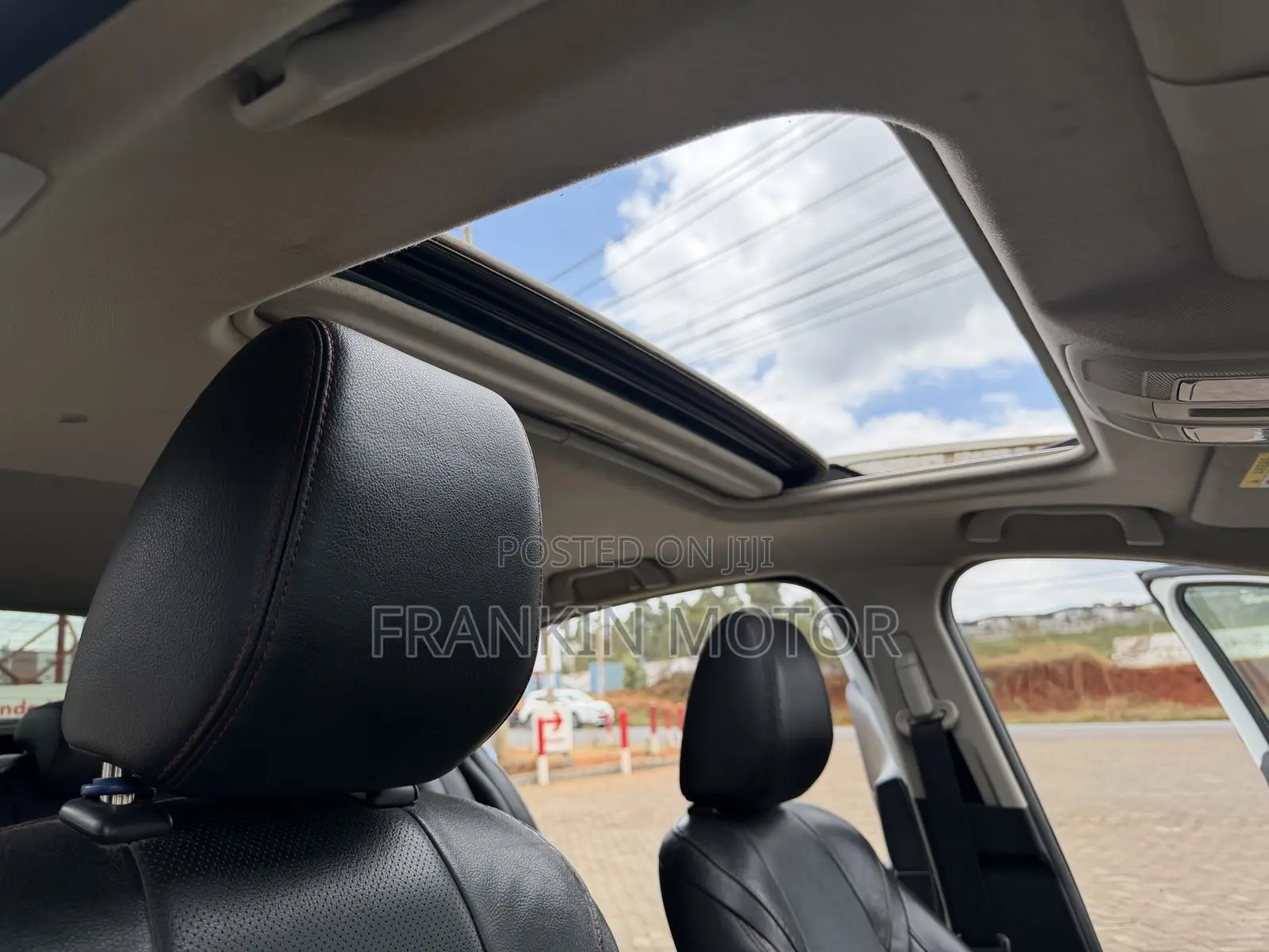 Mazda Axela SV Premium 2014 White