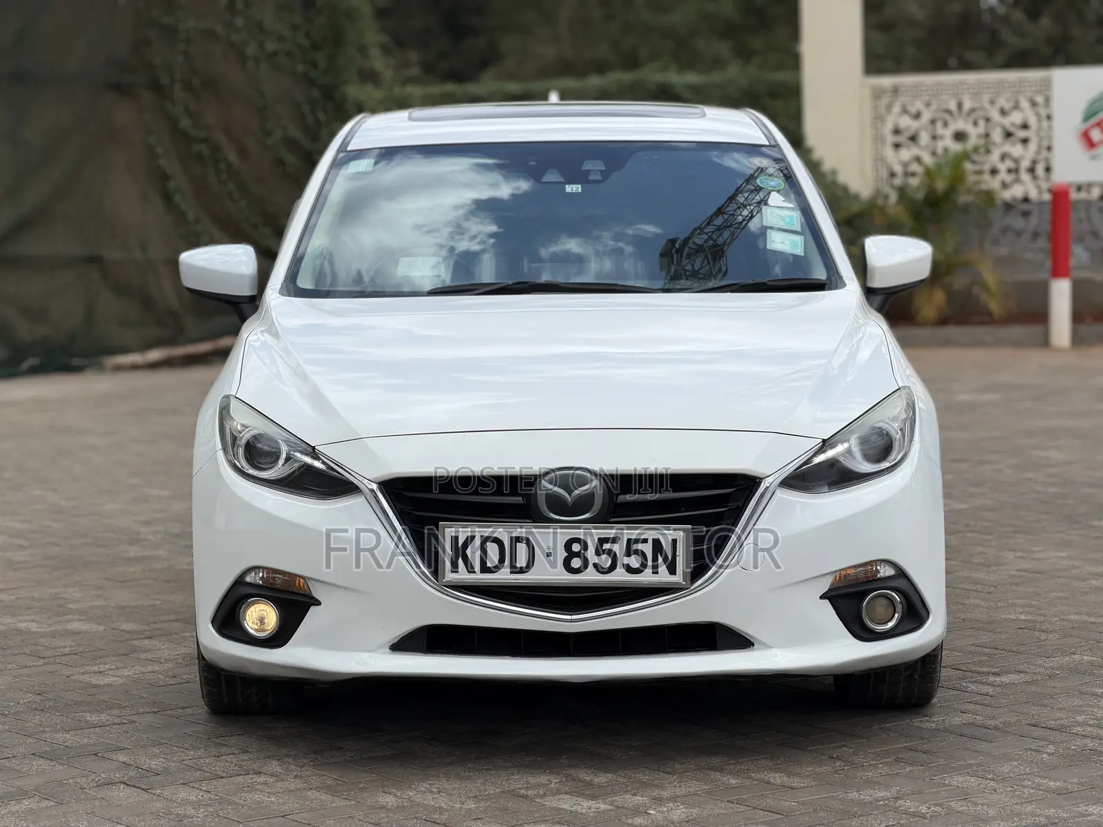 Mazda Axela SV Premium 2014 White