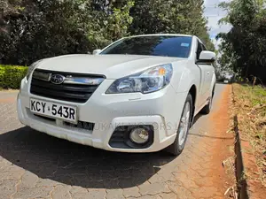 Subaru Outback 2.5i CVT 2012 White