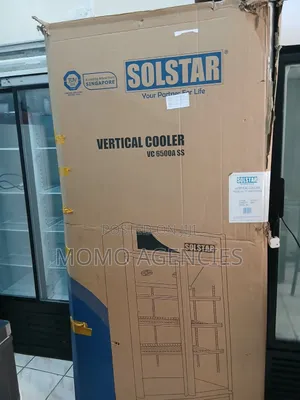 Double Door Showcase Chiller 466l