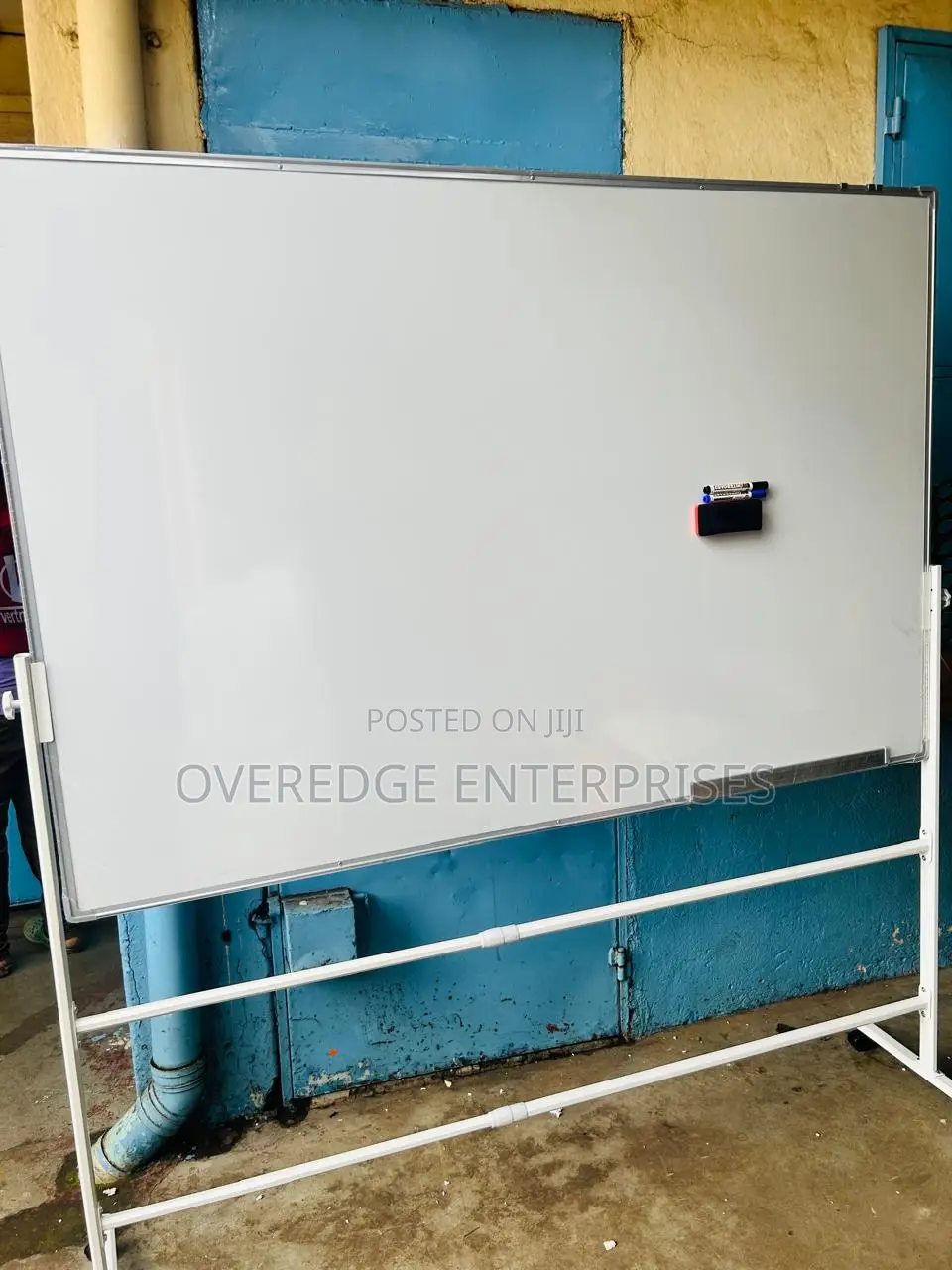 Conference Whiteboard 6ftx4ft With Stand