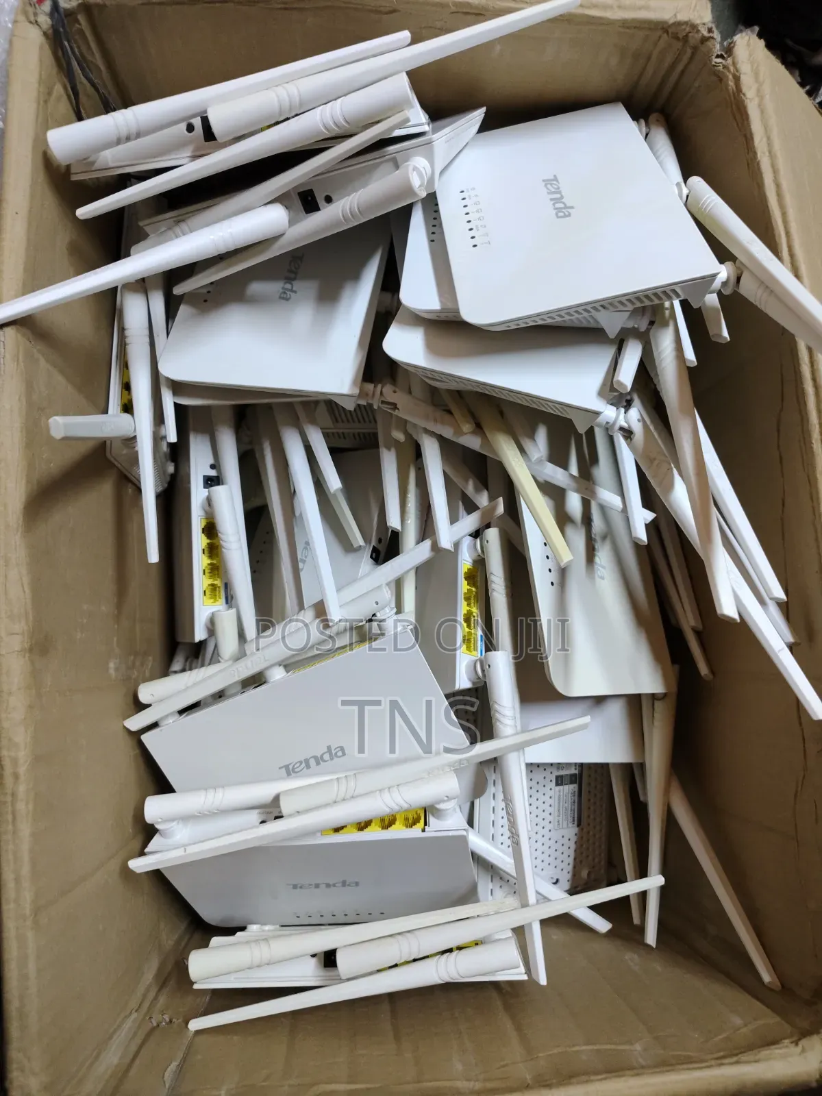 Tenda F3 Routers