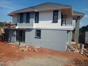 4bdrm Townhouse/Terrace in Karai for sale