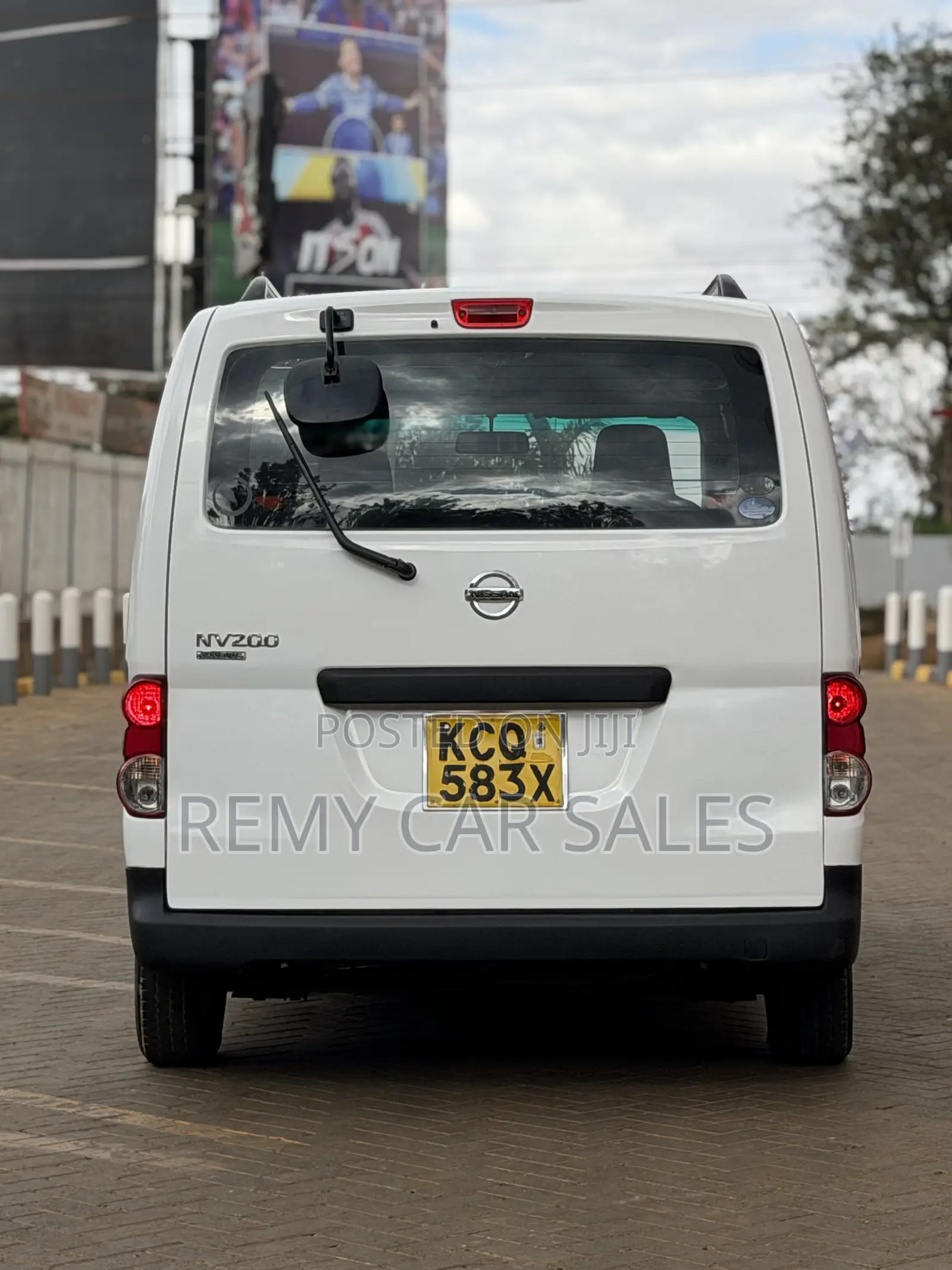 Nissan NV200 2012 White