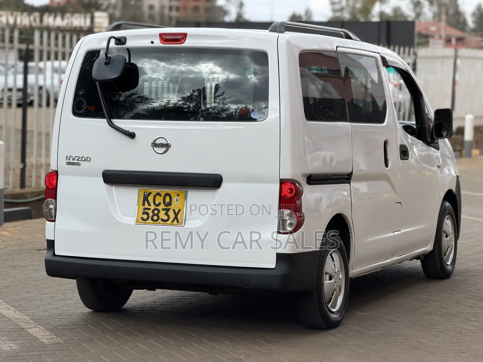Nissan NV200 2012 White