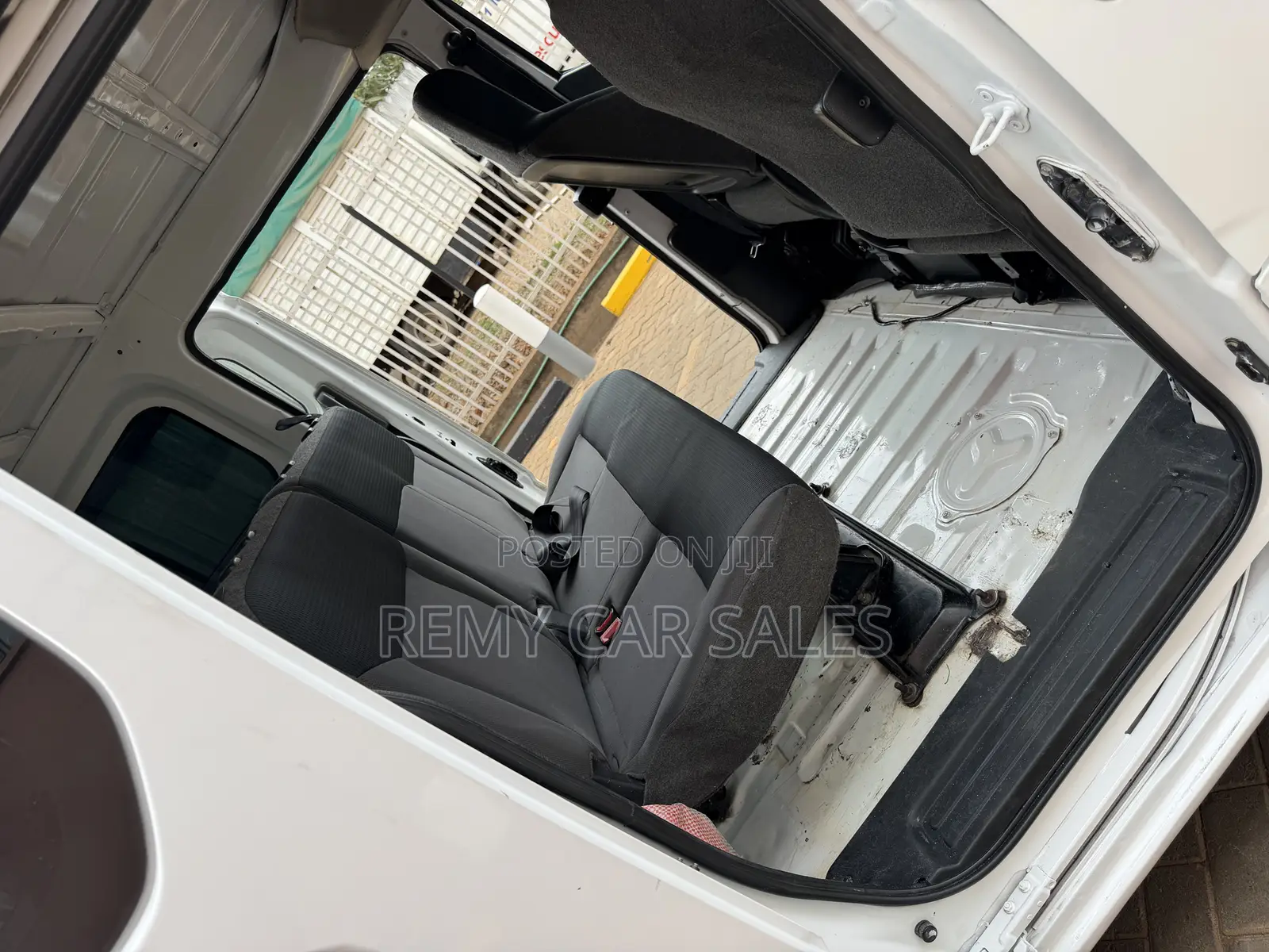 Nissan NV200 2012 White