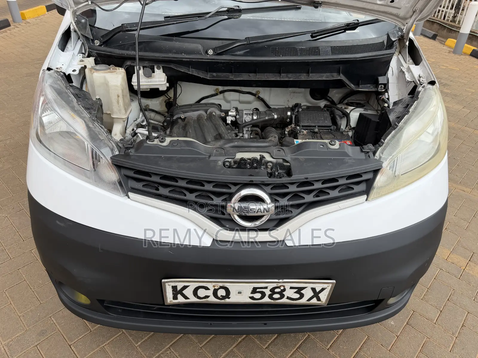 Nissan NV200 2012 White