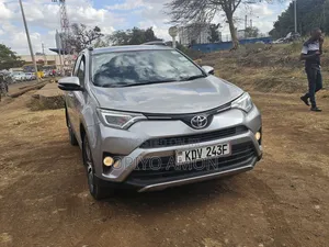 Toyota RAV4 2017 Silver