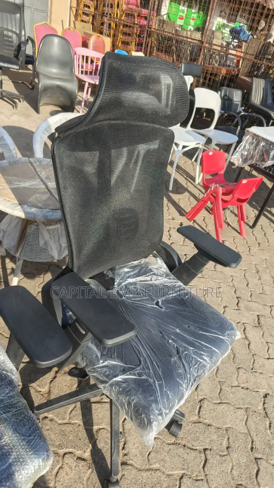 Strong Egonametric Office Chairs