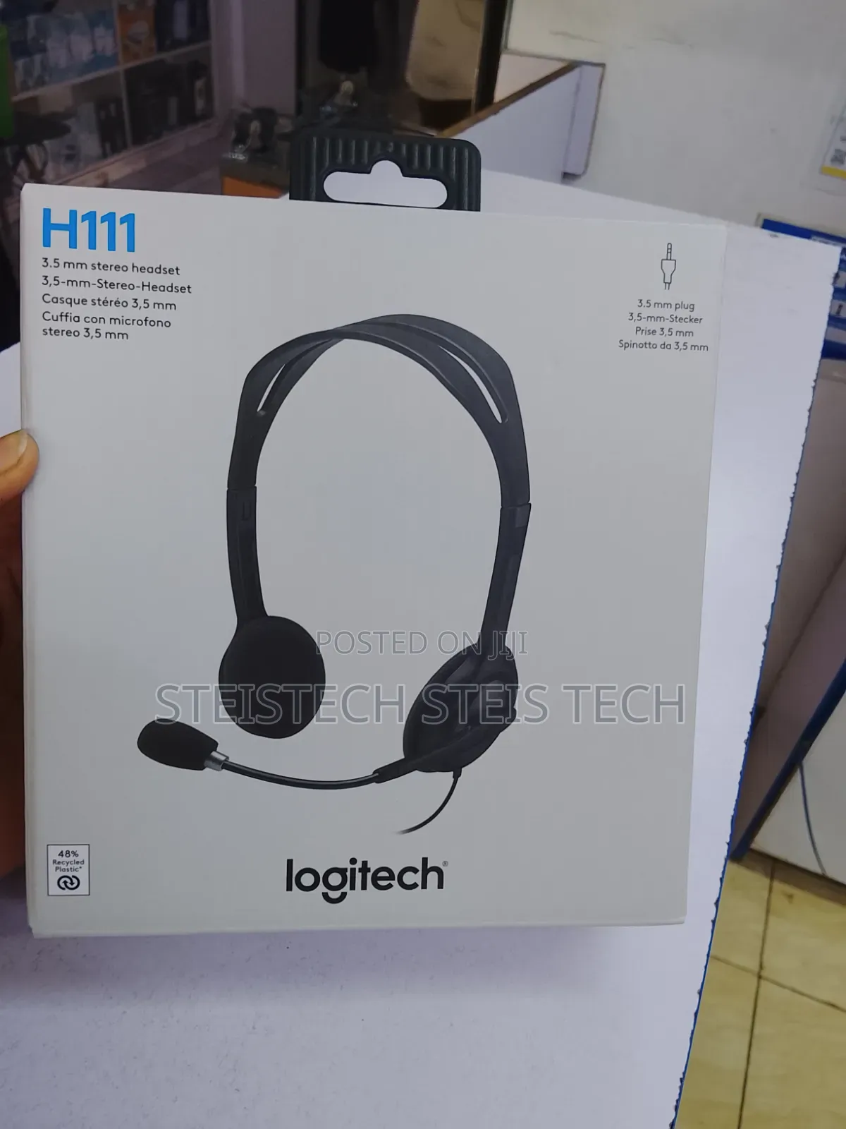 Logitech H111