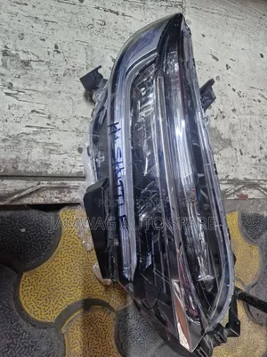 Honda Fit Shuttle Headlight