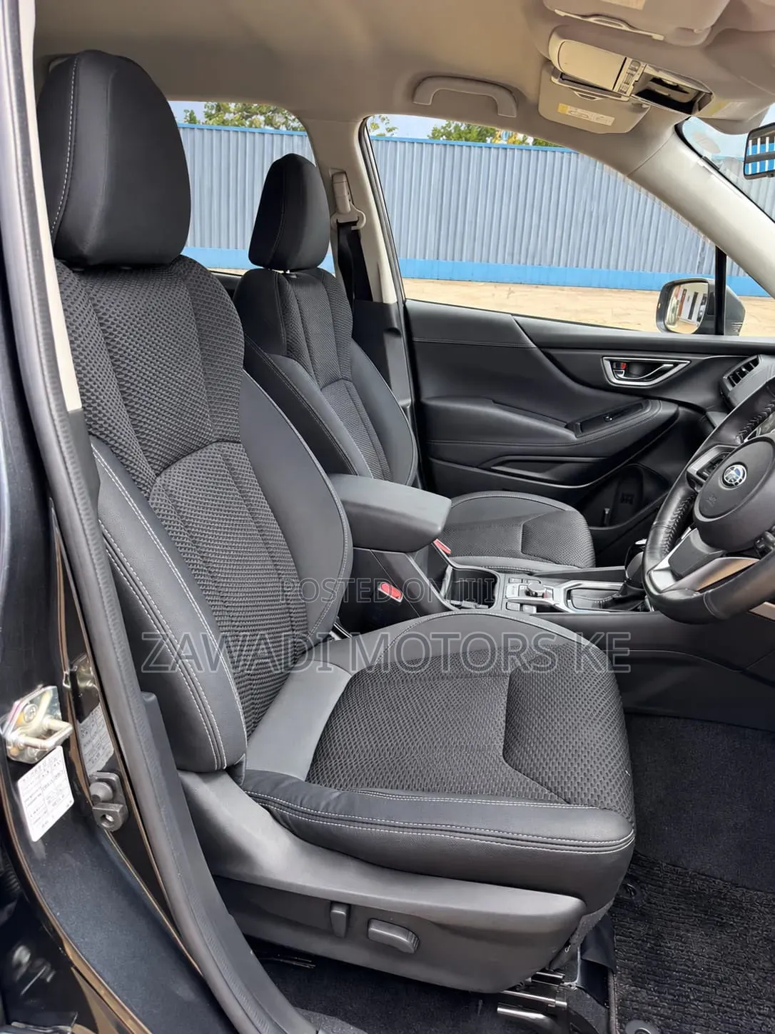 Subaru Forester Premium AWD 2019 Gray