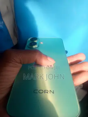 Mobile Phone 64 GB Green