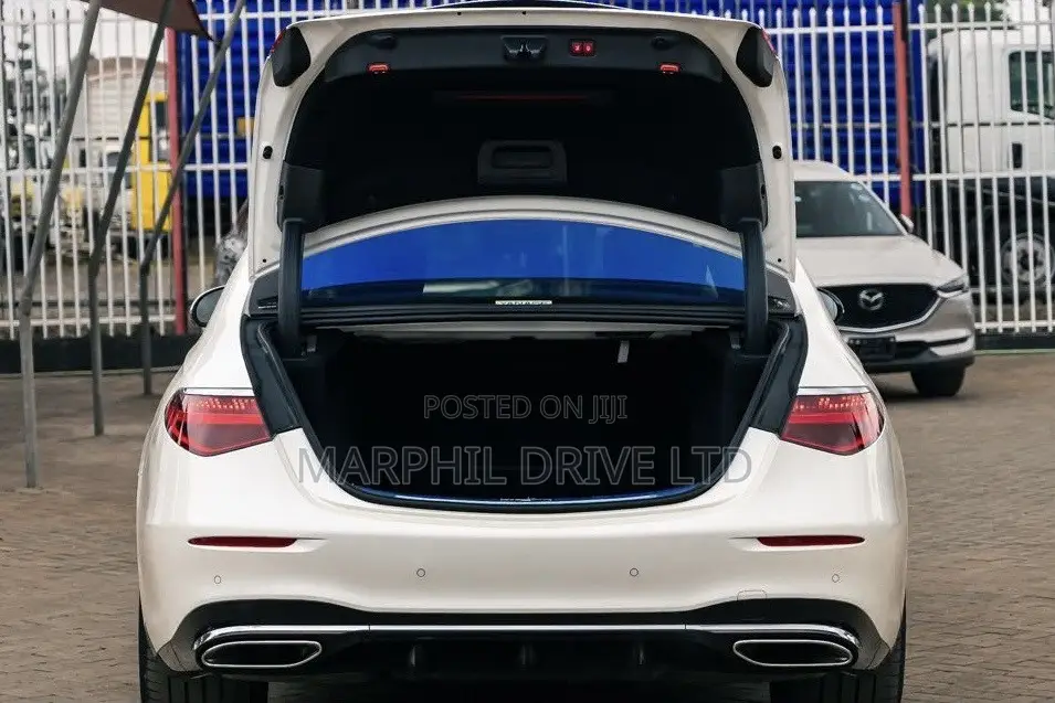 Mercedes-Benz S-Class 2021 White