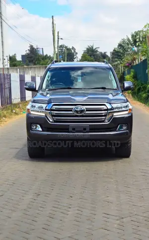 Toyota Land Cruiser 4.5 V8 VXR 2019 Gray