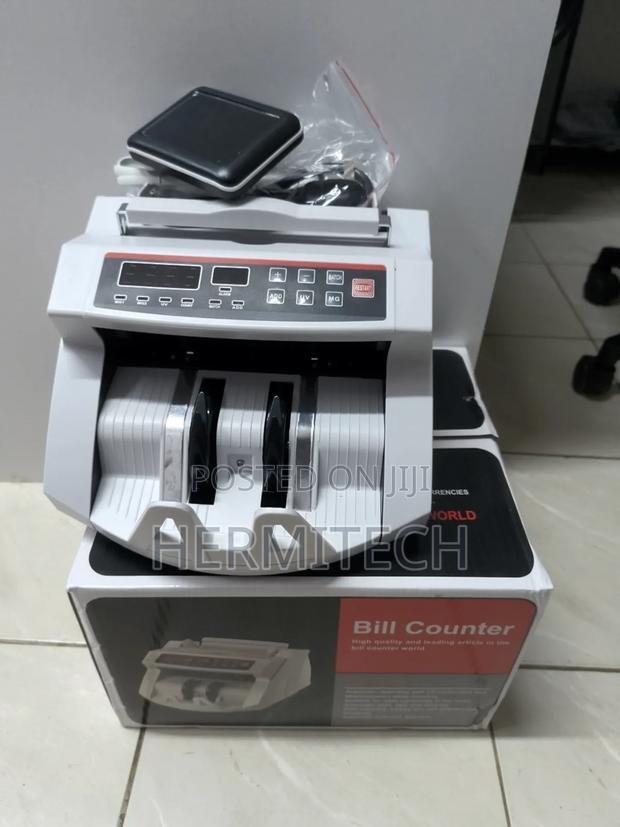 Compact Banknote Counter for Small Business Counters - main view