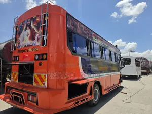 New Bus 2025 Orange