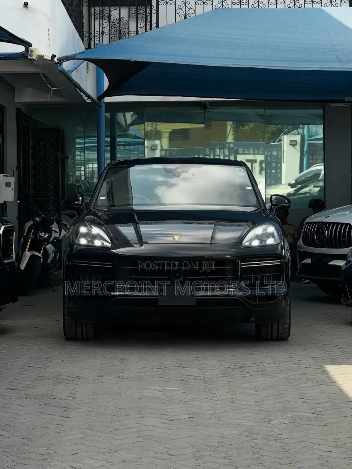 Porsche Cayenne Base AWD 2020 Matt Black